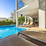 Paliska Villa *