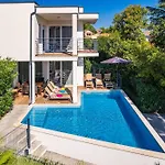 Villa Paliska *