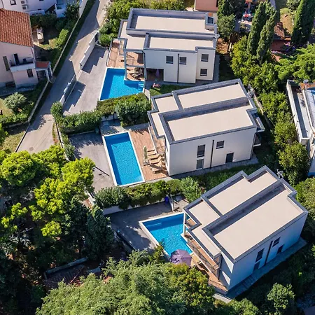Paliska Villa *